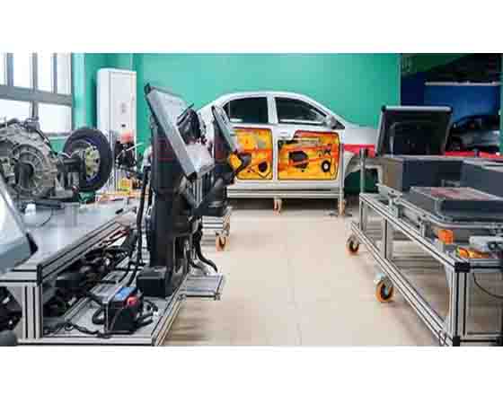 提升技能，駕馭未來：新能源汽車實訓的技能提升