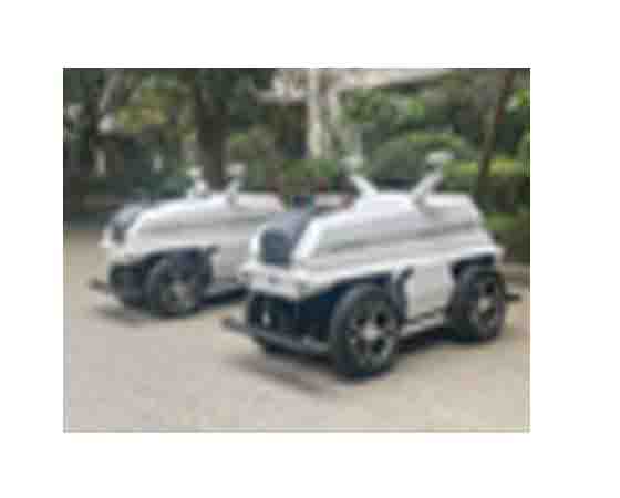 功能型無(wú)人車(chē)（室外實(shí)驗(yàn)）