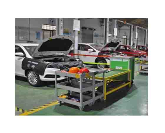 針對新能源汽車建造實訓基地的原因:推動行業發展的新動能